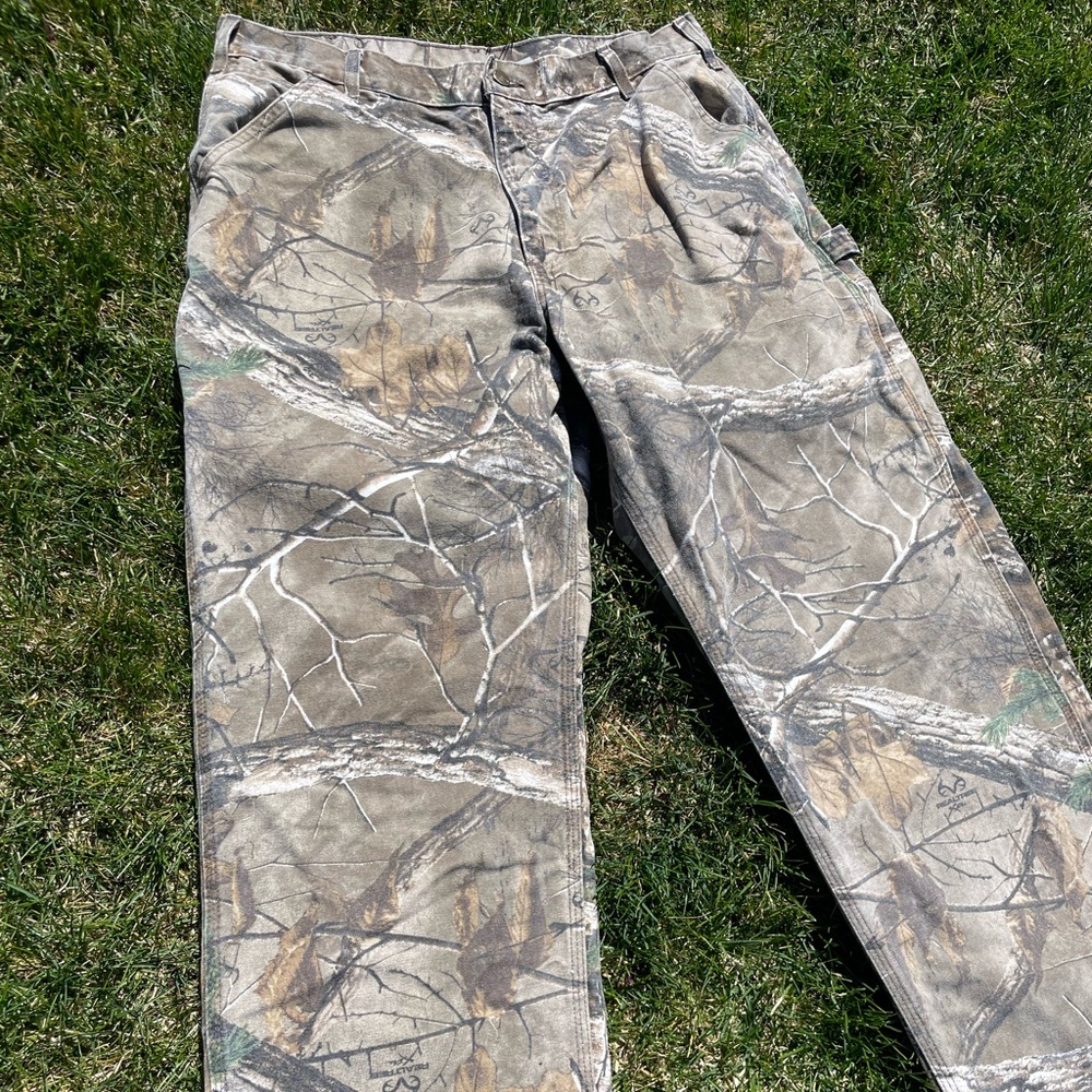 Carhartt real tree pants - Picture 2 of 5